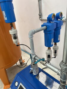 ระบบ Auto Drain น้ำและความชื้นในระบบแรงดันลมจำนวน 4 ชุดของโรงงานผลิตถุงพลาสติก